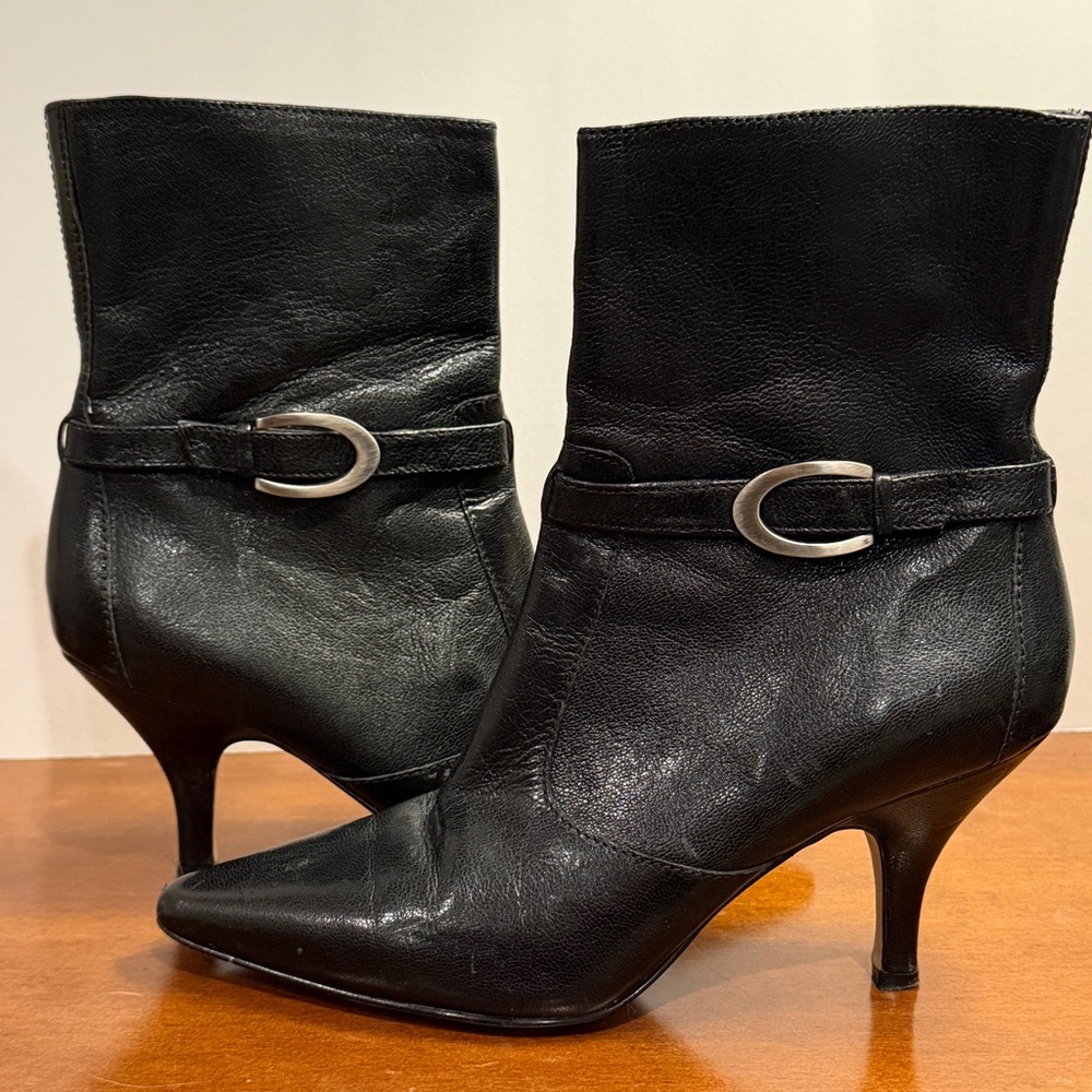 Circa Joan & David ‘Requested’ Black Leather Ankle Boots Pointed Toe Sz 7 M